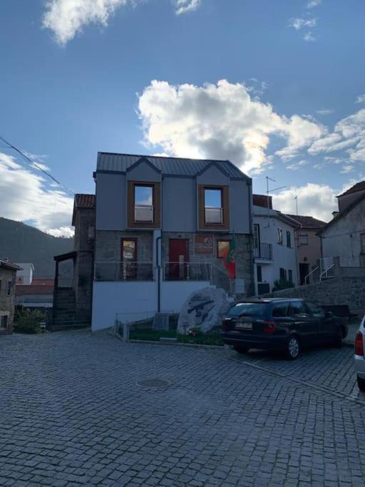 Casa Da Carvalha - *